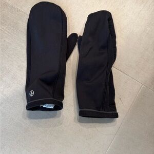 lululemon athletica Black Mittens o/s Running thin mittens